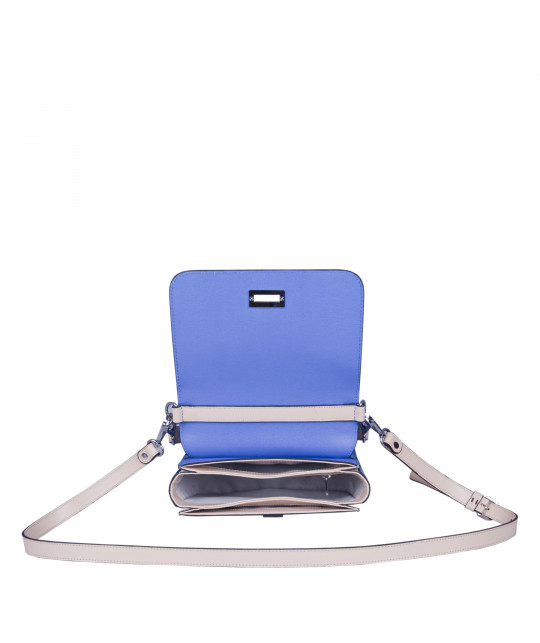 DIVINE_SF_AZNT Interieur