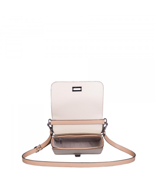 DIVINE_SF_BENT Interieur