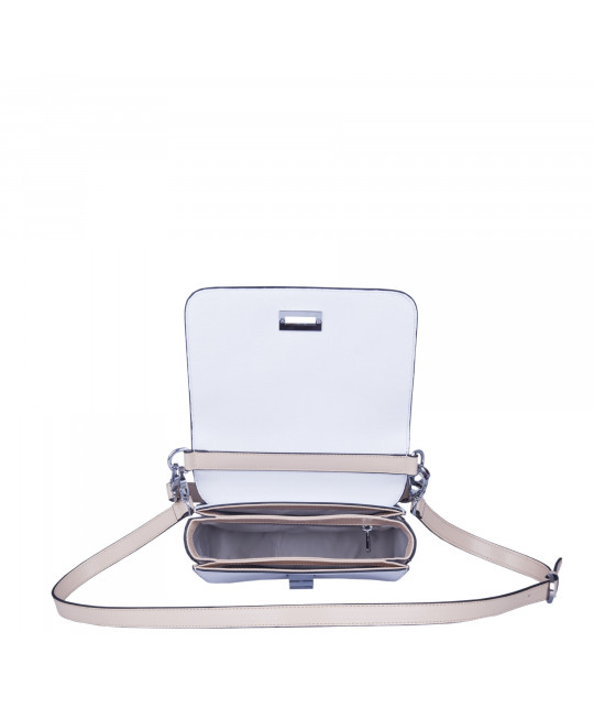 DIVINE_SF_BLNT Interieur